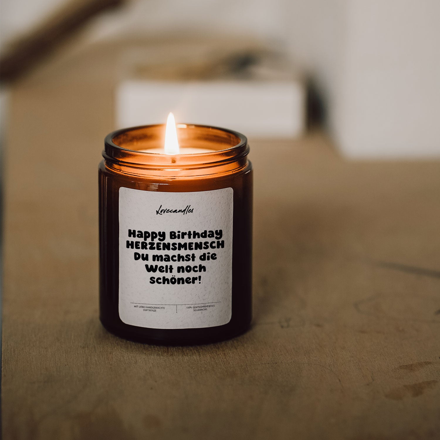 Duftkerze - Happy Birthday
HERZENSMENSCH
Du machst die Welt noch schöner!