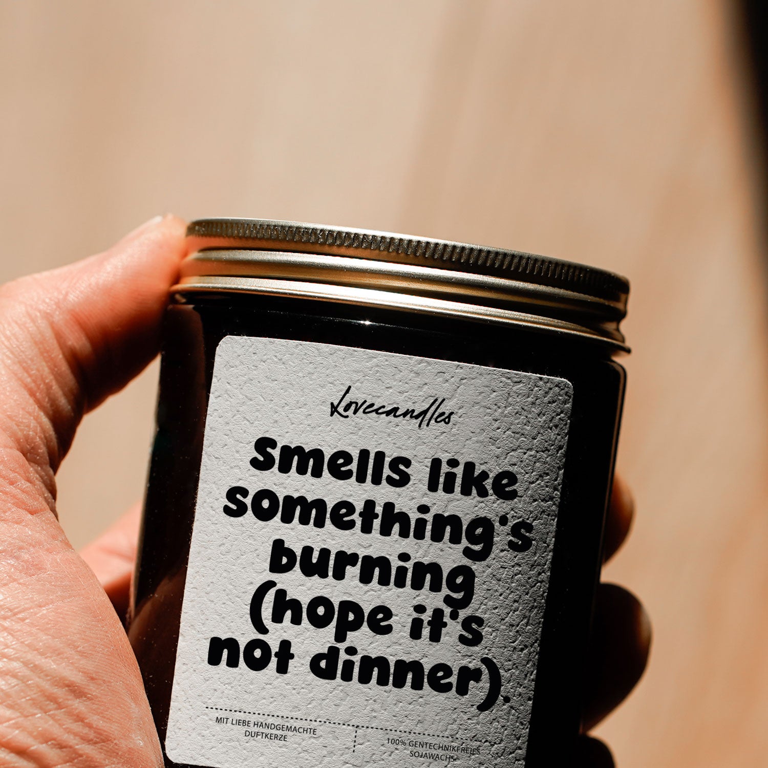 Duftkerze - Smells like something's burning (hope it's not dinner).
