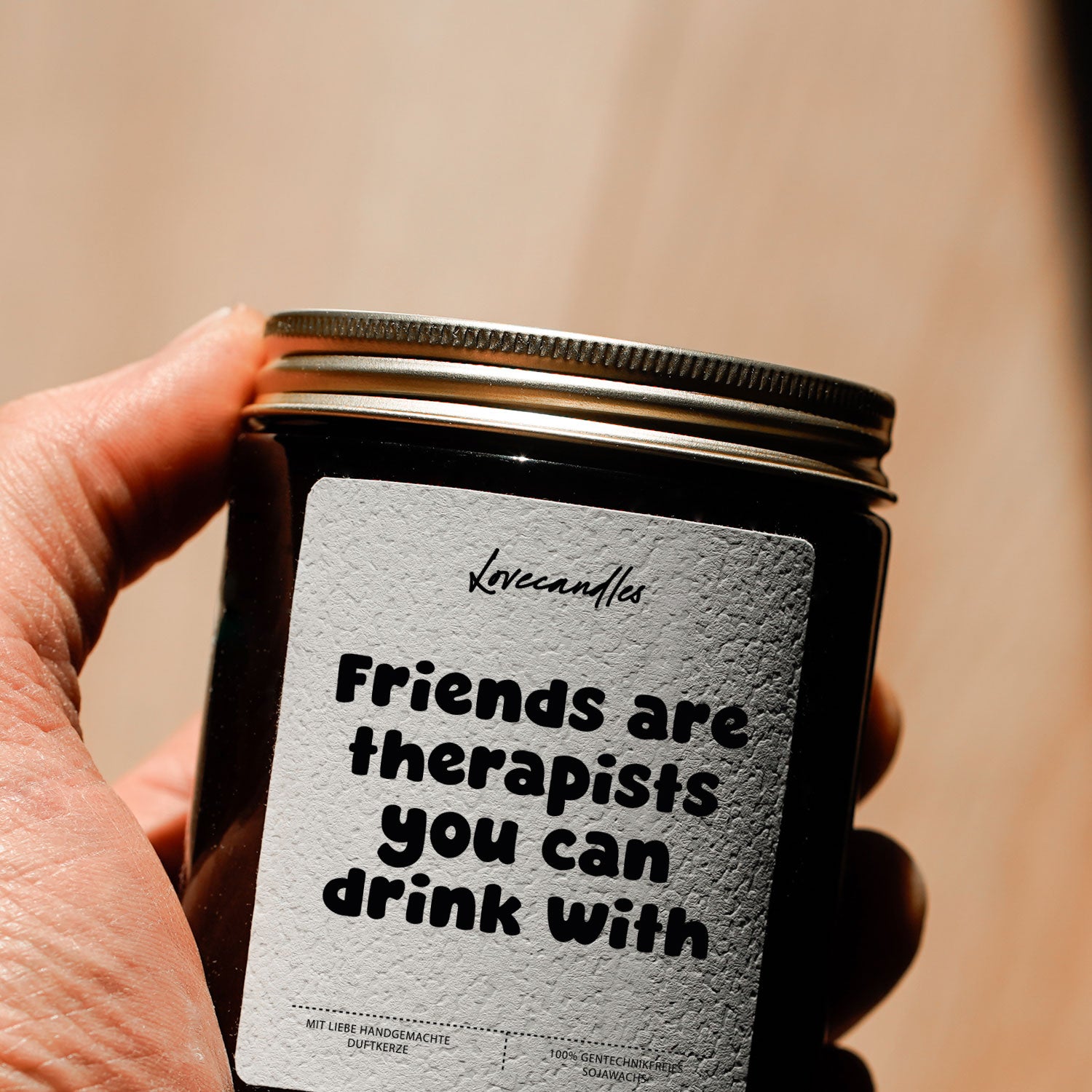 Duftkerze - Friends are therapists you can drink with