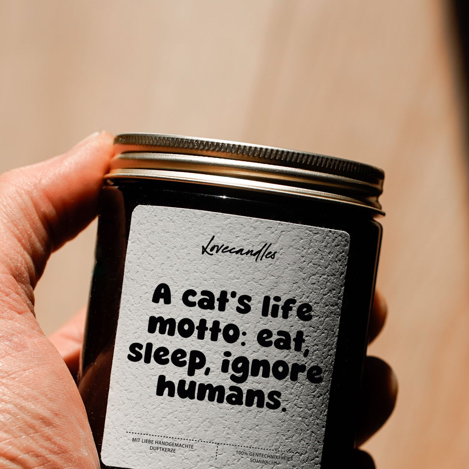 Duftkerze - A cat's life motto: eat, sleep, ignore humans.