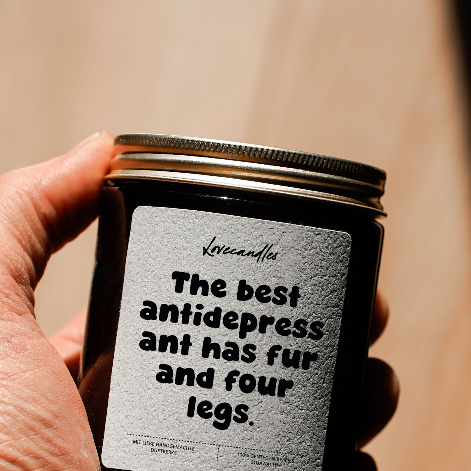 Duftkerze - The best antidepressant has fur and four legs.
